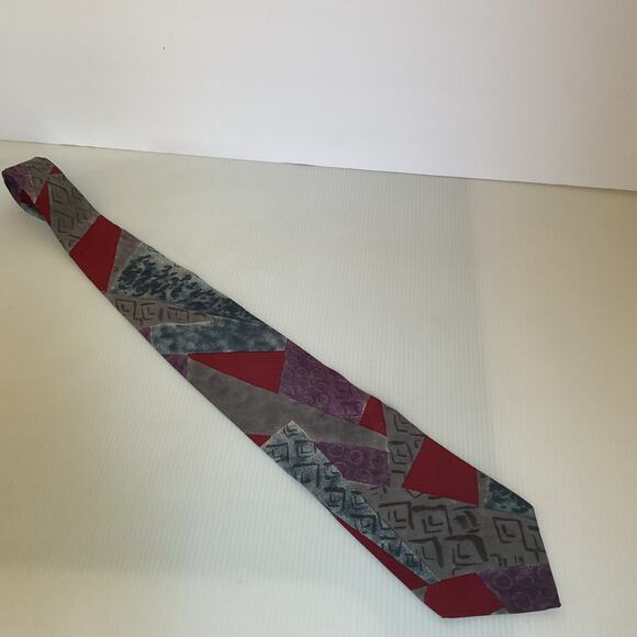 Vintage Tie 100% Silk Oscar de la Renta Made in USA Abstract Geometric Red Gray - Picture 2 of 7